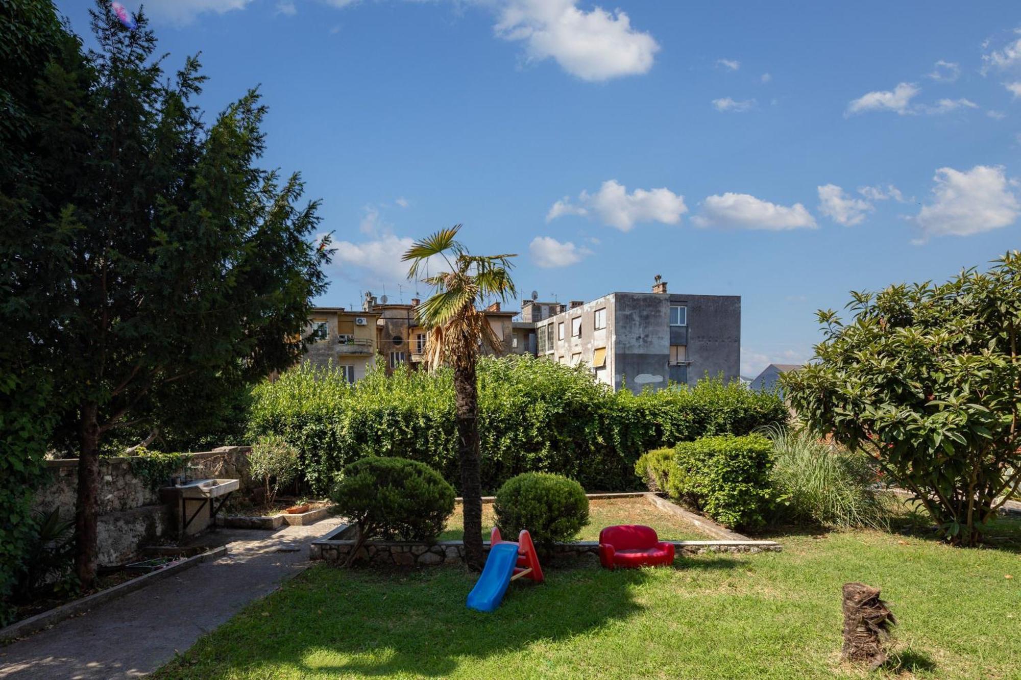City Apartment With Garden - Happy Rentals Rijeka Eksteriør bilde